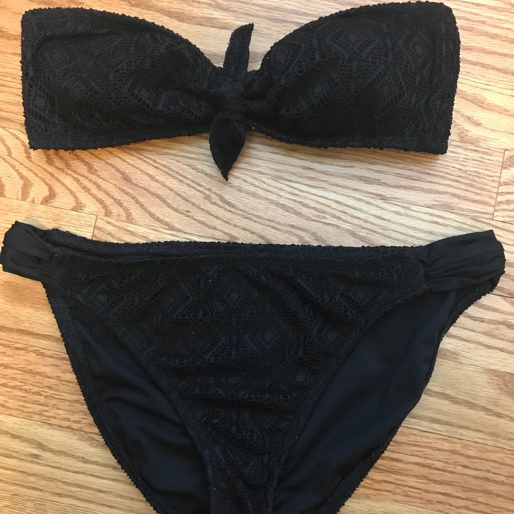 Black Strapless Bikini